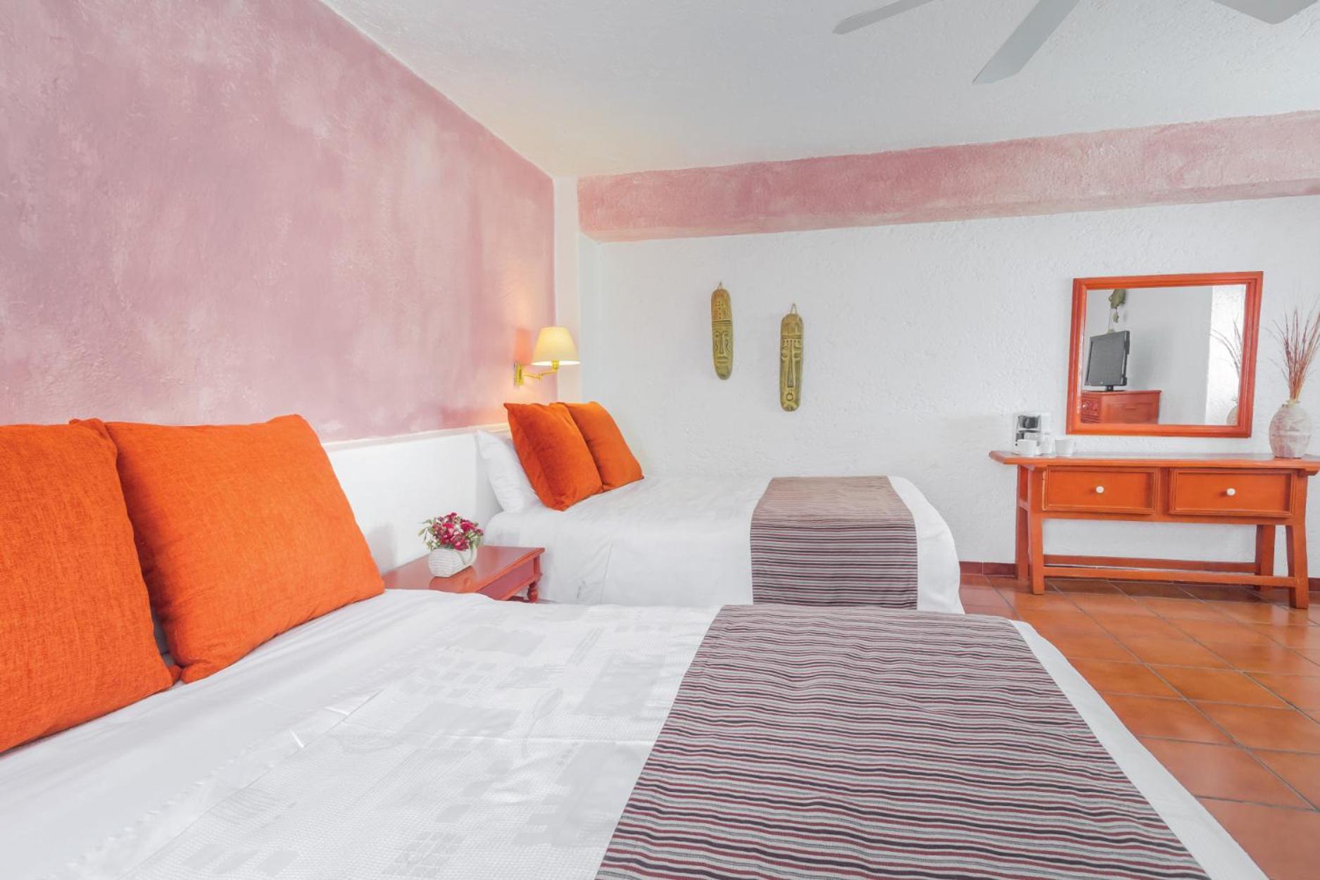 Hotel Racquet Cuernavaca Ruang foto