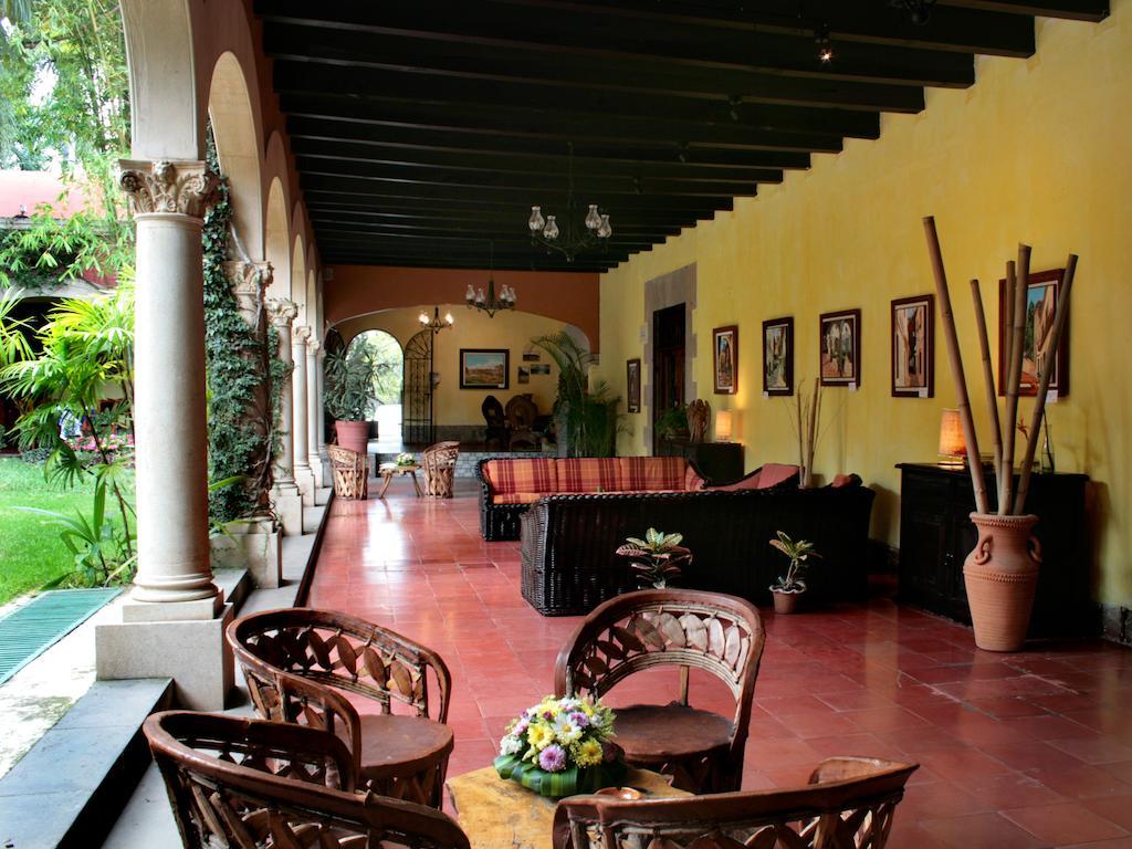 Hotel Racquet Cuernavaca Bagian luar foto